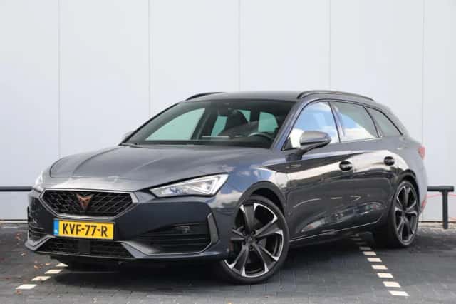 CUPRA Leon Sportstourer (2024) thumbnail 1
