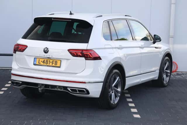 Volkswagen Tiguan (2021) thumbnail 5
