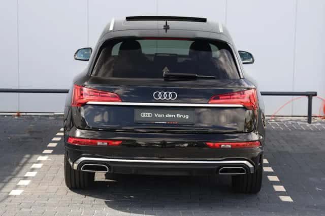 Audi Q5 (2023) thumbnail 6