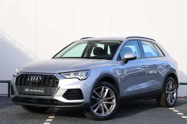 Audi Q3 (2021) thumbnail 1