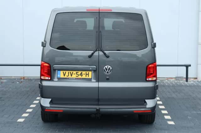 Volkswagen Transporter (2021) thumbnail 6