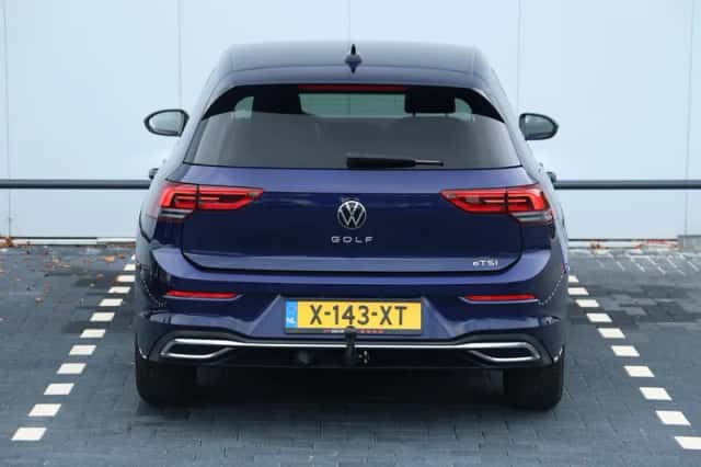 Volkswagen Golf (2023) thumbnail 6