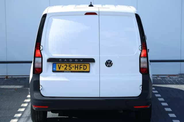 Volkswagen Caddy (2024) thumbnail 6