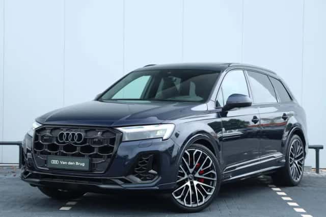 Audi Q7 (2024) thumbnail 1