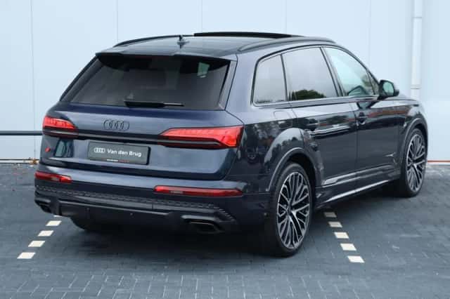 Audi Q7 (2024) thumbnail 5