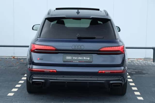 Audi Q7 (2024) thumbnail 6