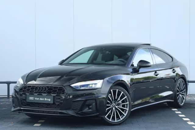 Audi A5 (2024) thumbnail 1