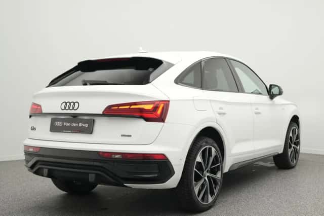 Audi Q5 Sportback (2025) thumbnail 4