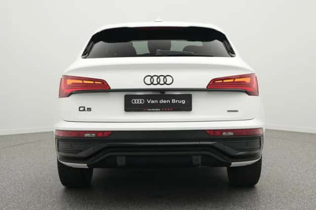 Audi Q5 Sportback (2025) thumbnail 5