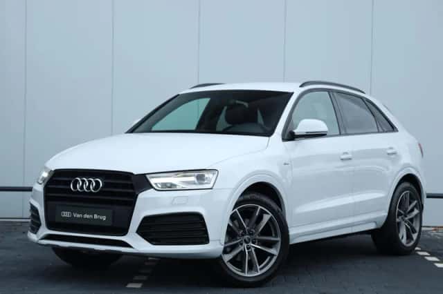 Audi Q3 (2017) thumbnail 1