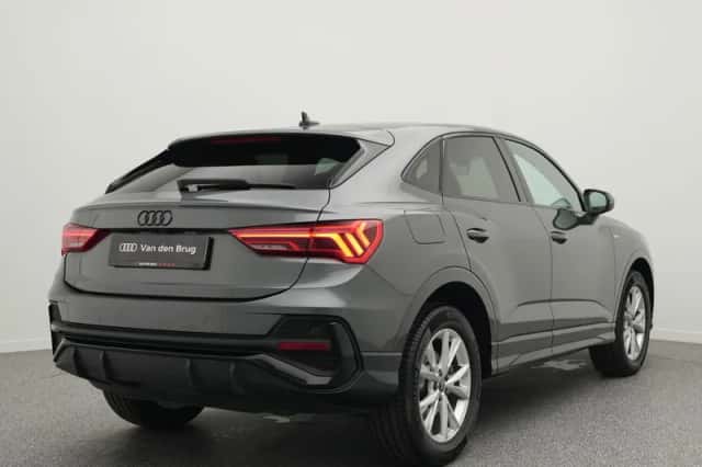 Audi Q3 Sportback (2024) thumbnail 4