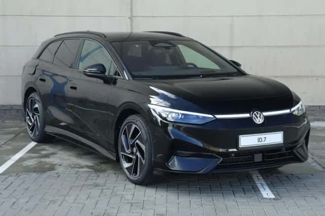 Volkswagen ID.7 (2026) thumbnail 3