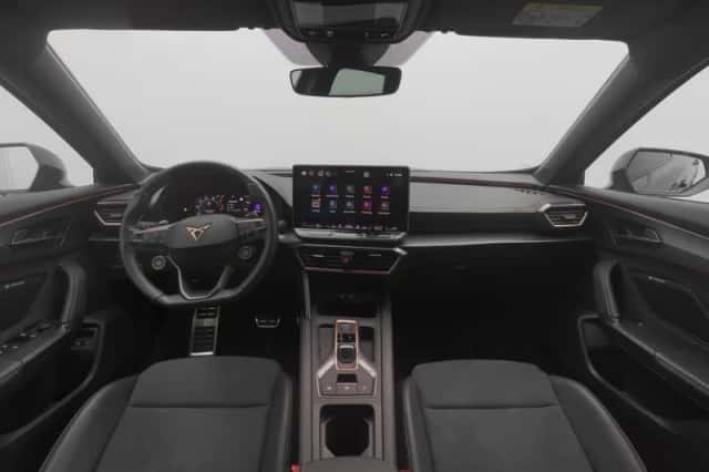 CUPRA Formentor (2025) thumbnail 3