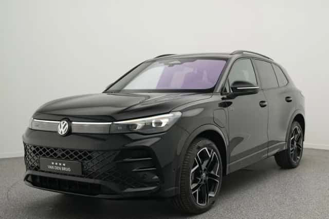 Volkswagen Tiguan (2025) thumbnail 1