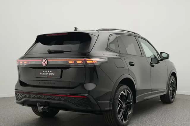 Volkswagen Tiguan (2025) thumbnail 2