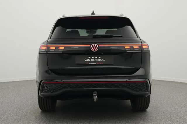 Volkswagen Tiguan (2025) thumbnail 6