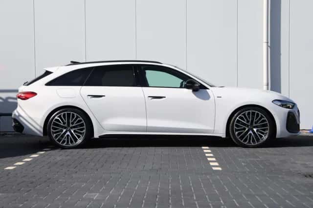 Audi A5 (2025) thumbnail 2