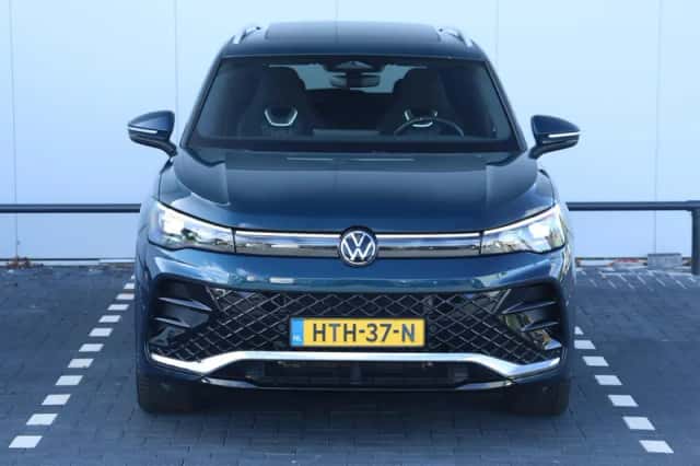 Volkswagen Tiguan (2025) thumbnail 4