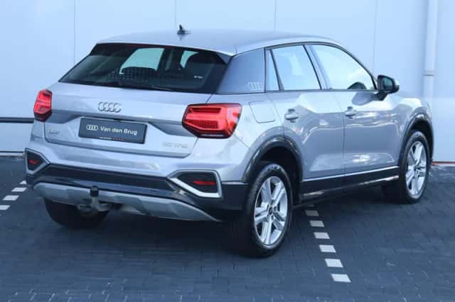 Audi Q2 (2023) thumbnail 5