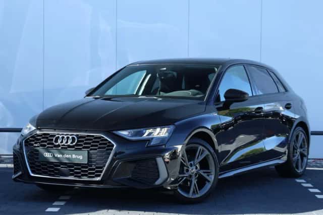 Audi A3 (2023) thumbnail 1