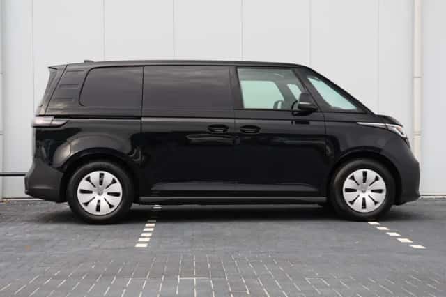 Volkswagen ID. Buzz Cargo (2026) thumbnail 2