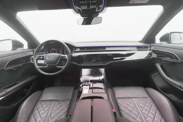 Audi A8 (2026) thumbnail 3