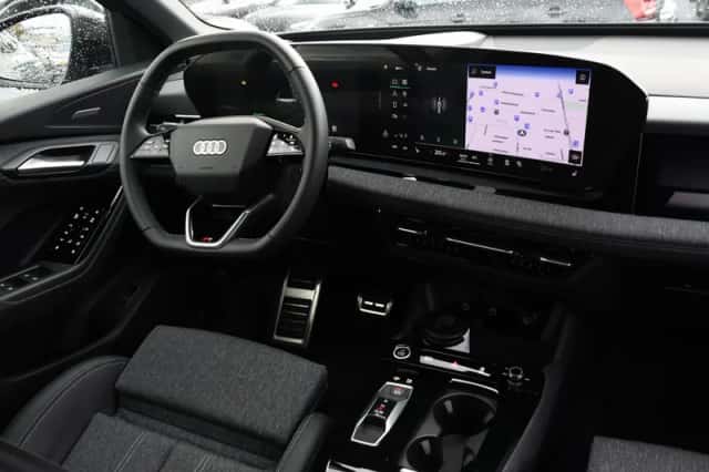 Audi Q6 e-tron (2025) thumbnail 6