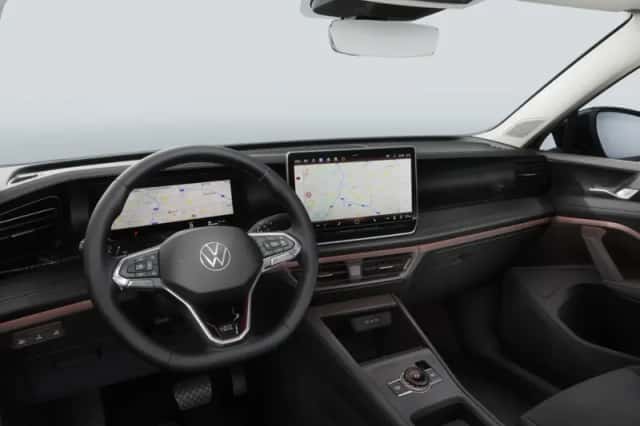 Volkswagen Tiguan (2026) thumbnail 5