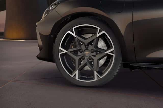 CUPRA Leon Sportstourer (2025) thumbnail 5