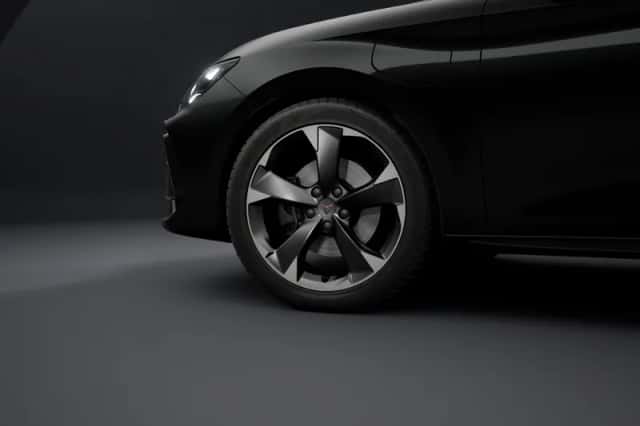 CUPRA Leon (2026) thumbnail 5