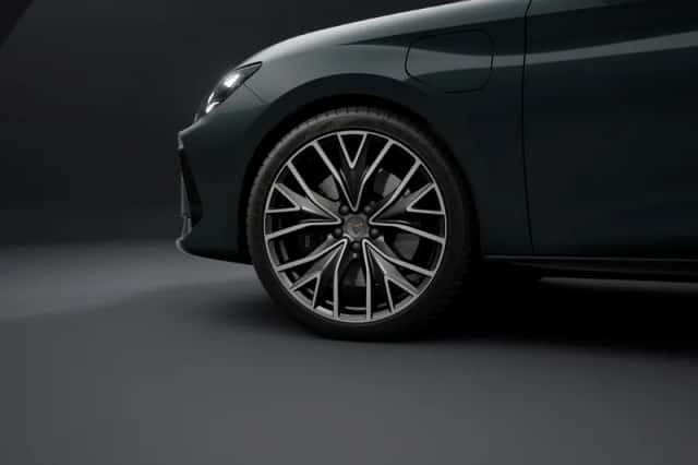 CUPRA Leon (2026) thumbnail 5