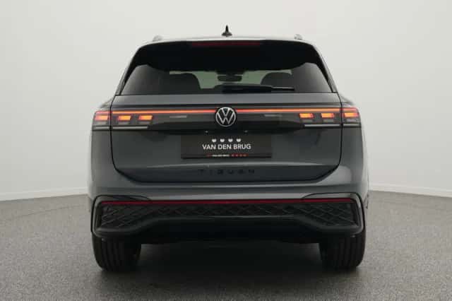 Volkswagen Tiguan (2025) thumbnail 6
