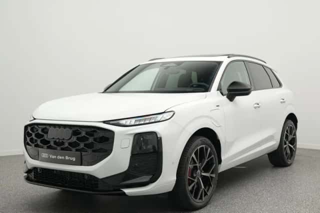Audi Q3 (2025) thumbnail 1
