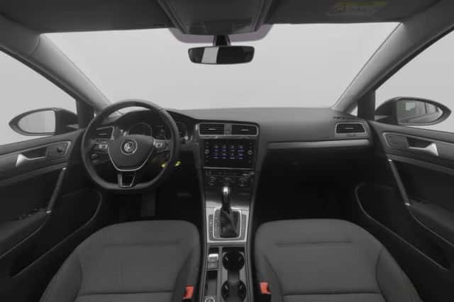 Volkswagen Golf (2020) thumbnail 3