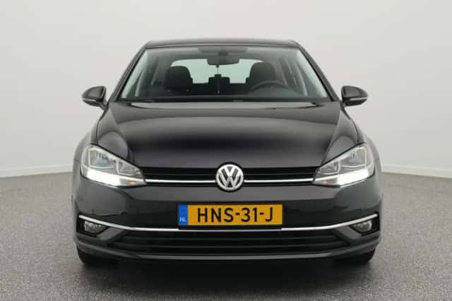 Volkswagen Golf (2020) thumbnail 5