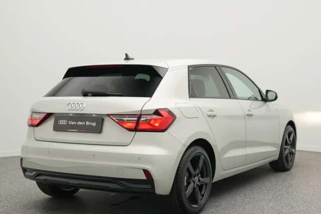 Audi A1 (2025) thumbnail 2