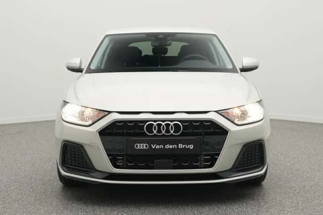 Audi A1 (2025) thumbnail 5