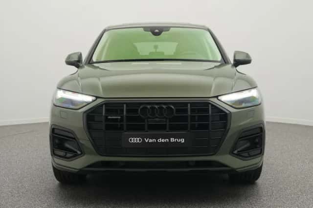 Audi Q5 (2023) thumbnail 5