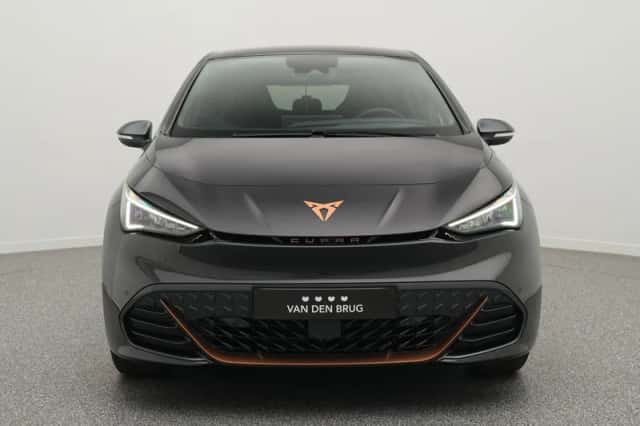 CUPRA Born (2024) thumbnail 5