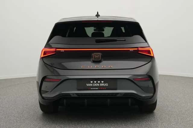 CUPRA Born (2024) thumbnail 6