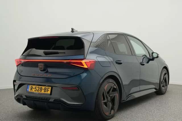 CUPRA Born (2021) thumbnail 2