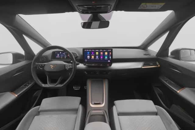 CUPRA Born (2021) thumbnail 3
