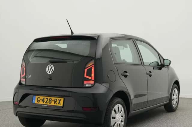 Volkswagen Up! (2019) thumbnail 2