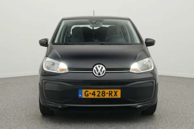 Volkswagen Up! (2019) thumbnail 5
