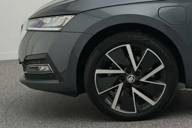 Škoda Octavia (2020) thumbnail 6