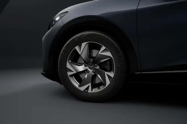 CUPRA Tavascan (2026) thumbnail 5
