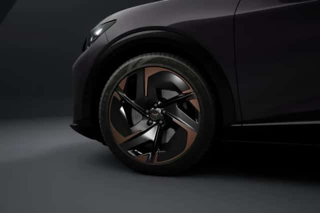 CUPRA Tavascan (2026) thumbnail 5