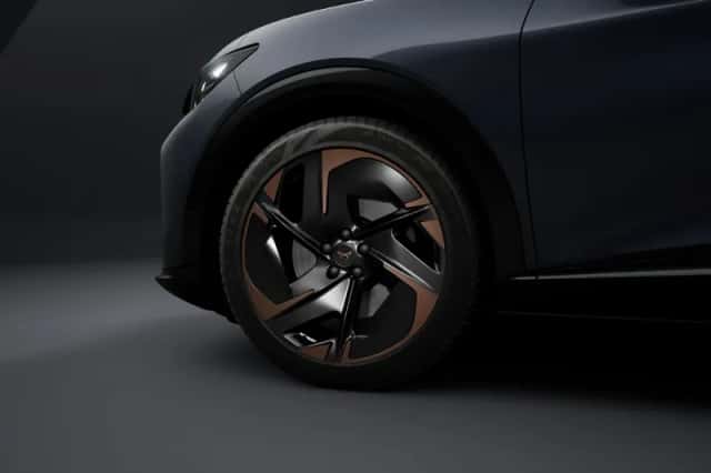 CUPRA Tavascan (2026) thumbnail 5