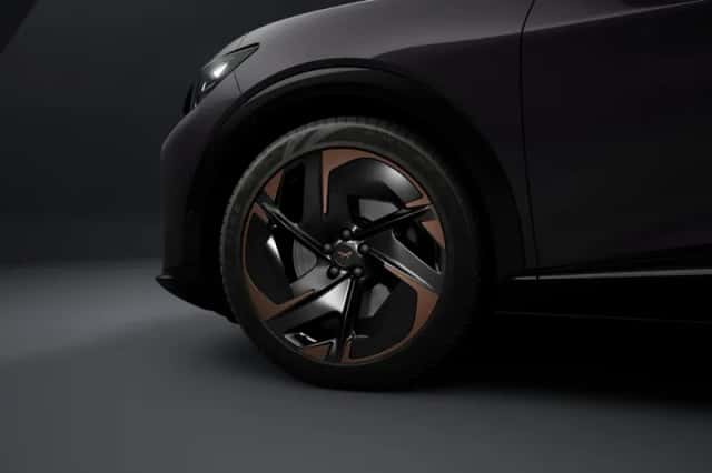 CUPRA Tavascan (2026) thumbnail 5