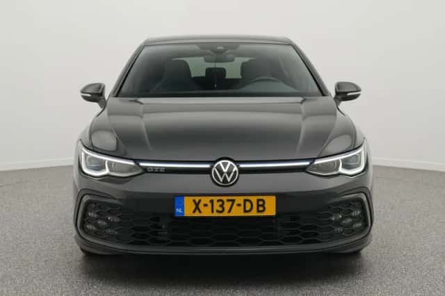 Volkswagen Golf (2021) thumbnail 5